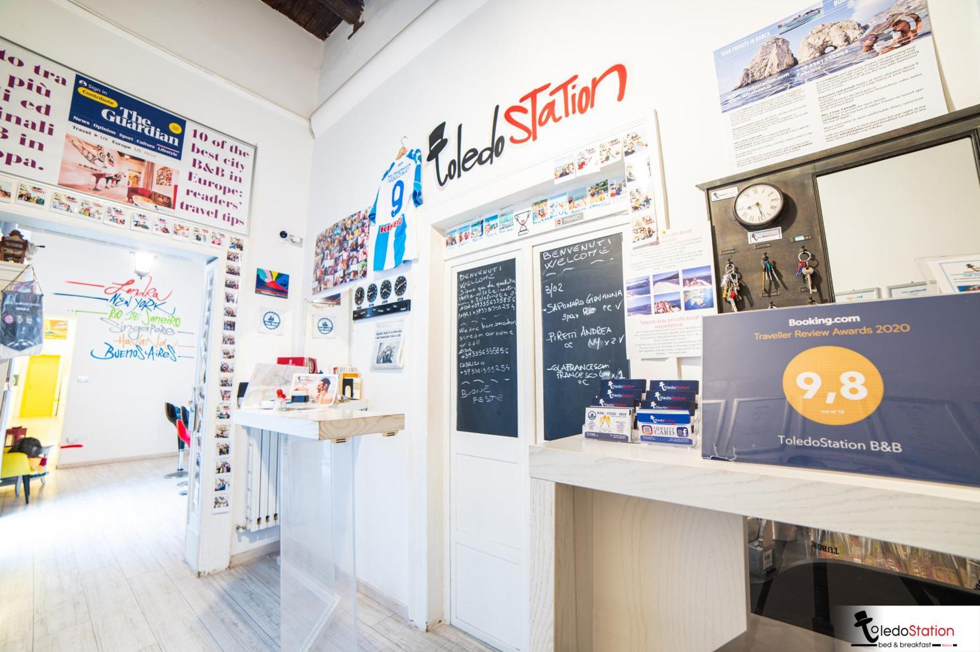Toledostation B&B Napoli Eksteriør billede